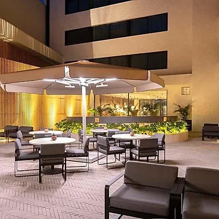 Altis Hotel, A Member Of Preferred & Resorts- Lvx Hotel